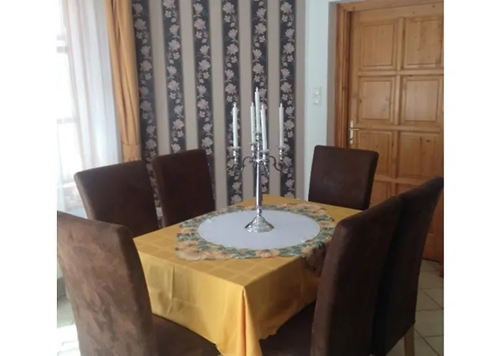 Leo Vendeghaz 게스트하우스 4*